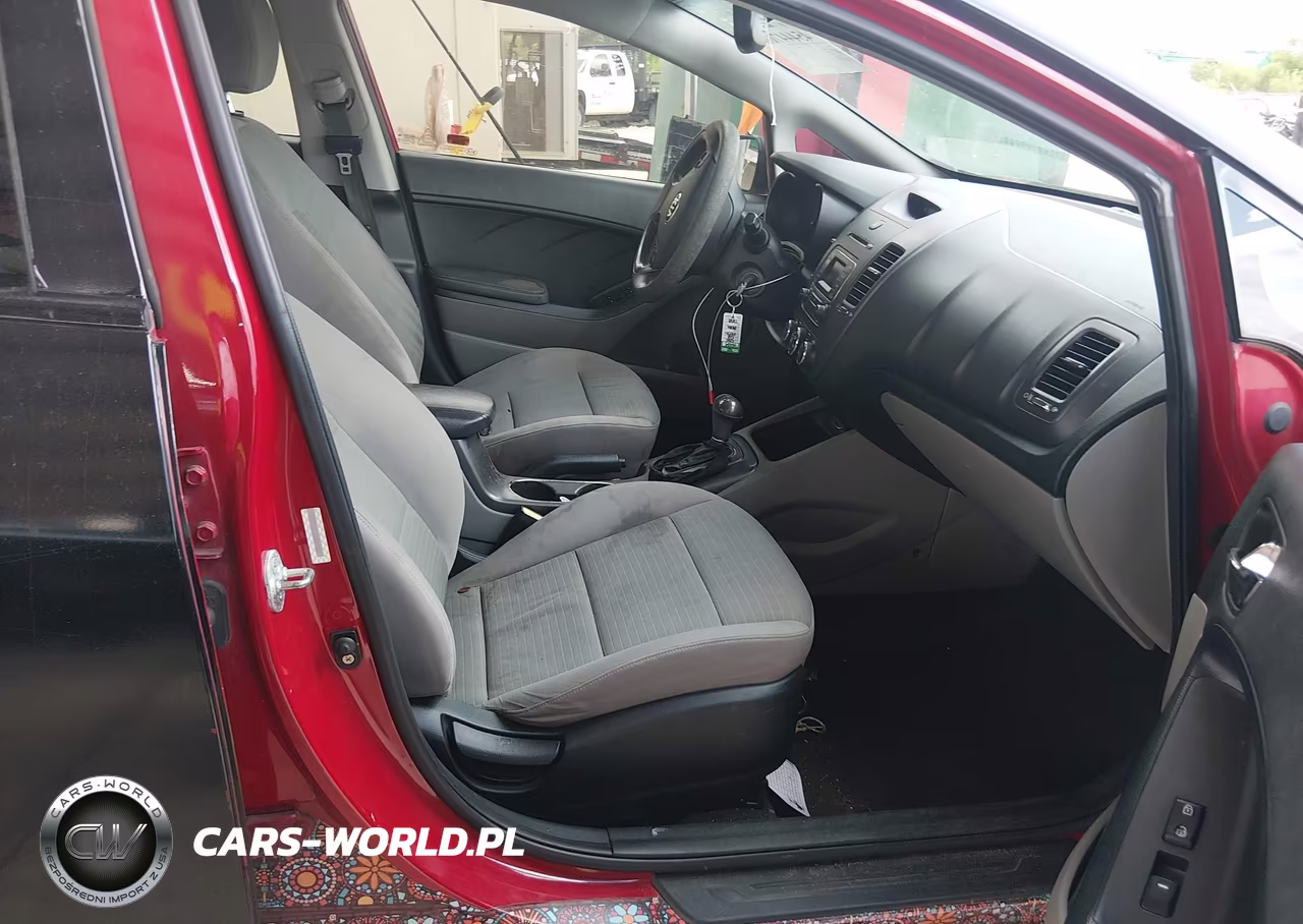 2015 Kia Forte Lx VIN:KNAFX4A68F5365454 - 5