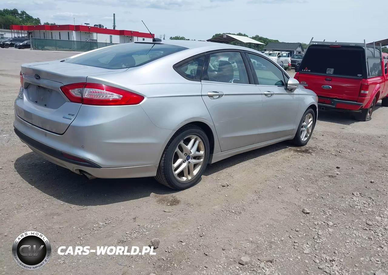 2013 Ford Fusion Se VIN:3FA6P0HR2DR197516 - 4