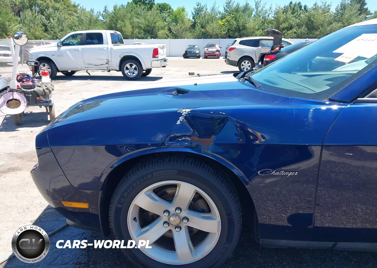 2013 Dodge Challenger Sxt Plus VIN:2C3CDYAG1DH565083 - 6