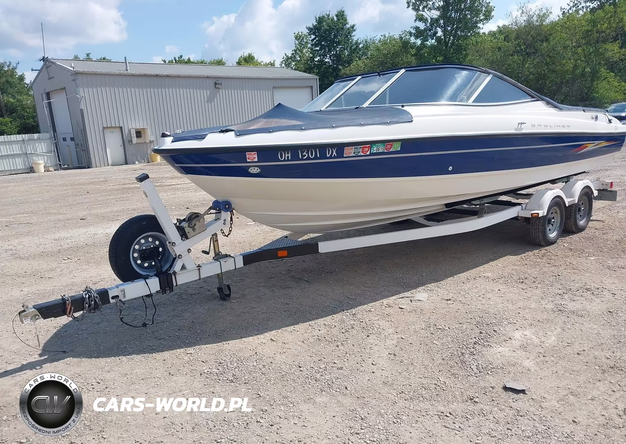 2005 Bayliner Other VIN:BIYC48CMD505 - 2