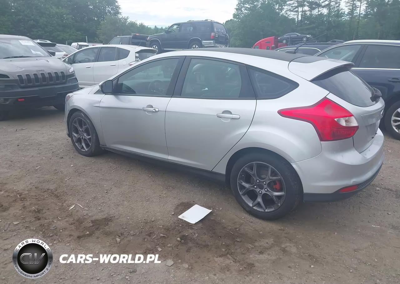 2013 Ford Focus Se VIN:1FADP3K28DL223281 - 3