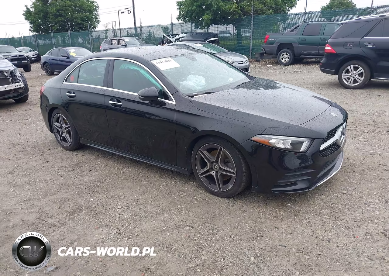 2022 Mercedes-Benz A 220 4Matic VIN:W1K3G4FB6NJ335604 - 1
