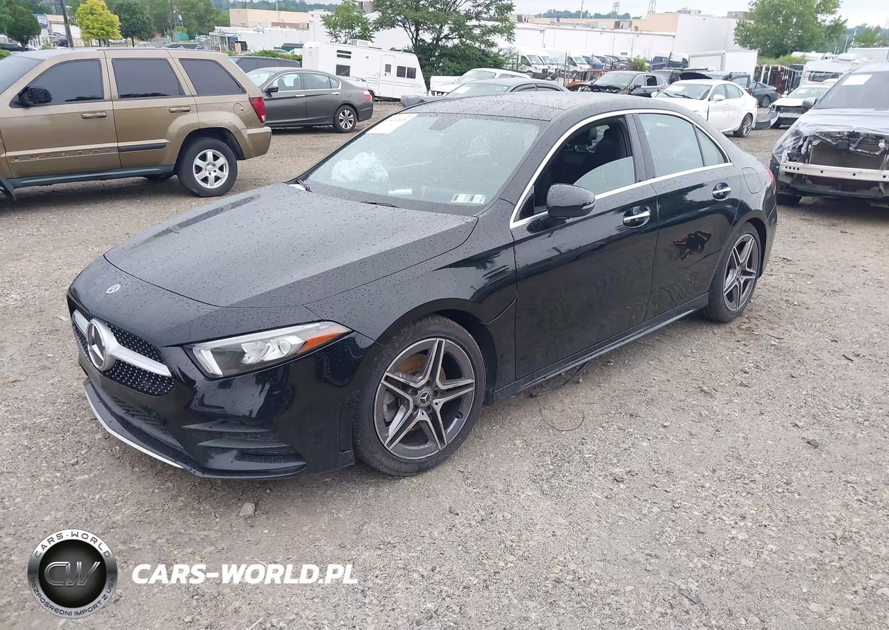 2022 Mercedes-Benz A 220 4Matic VIN:W1K3G4FB6NJ335604 - 2