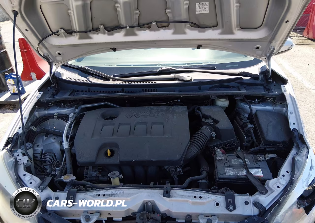 2015 Toyota Corolla S Plus VIN:2T1BURHE7FC451586 - 10