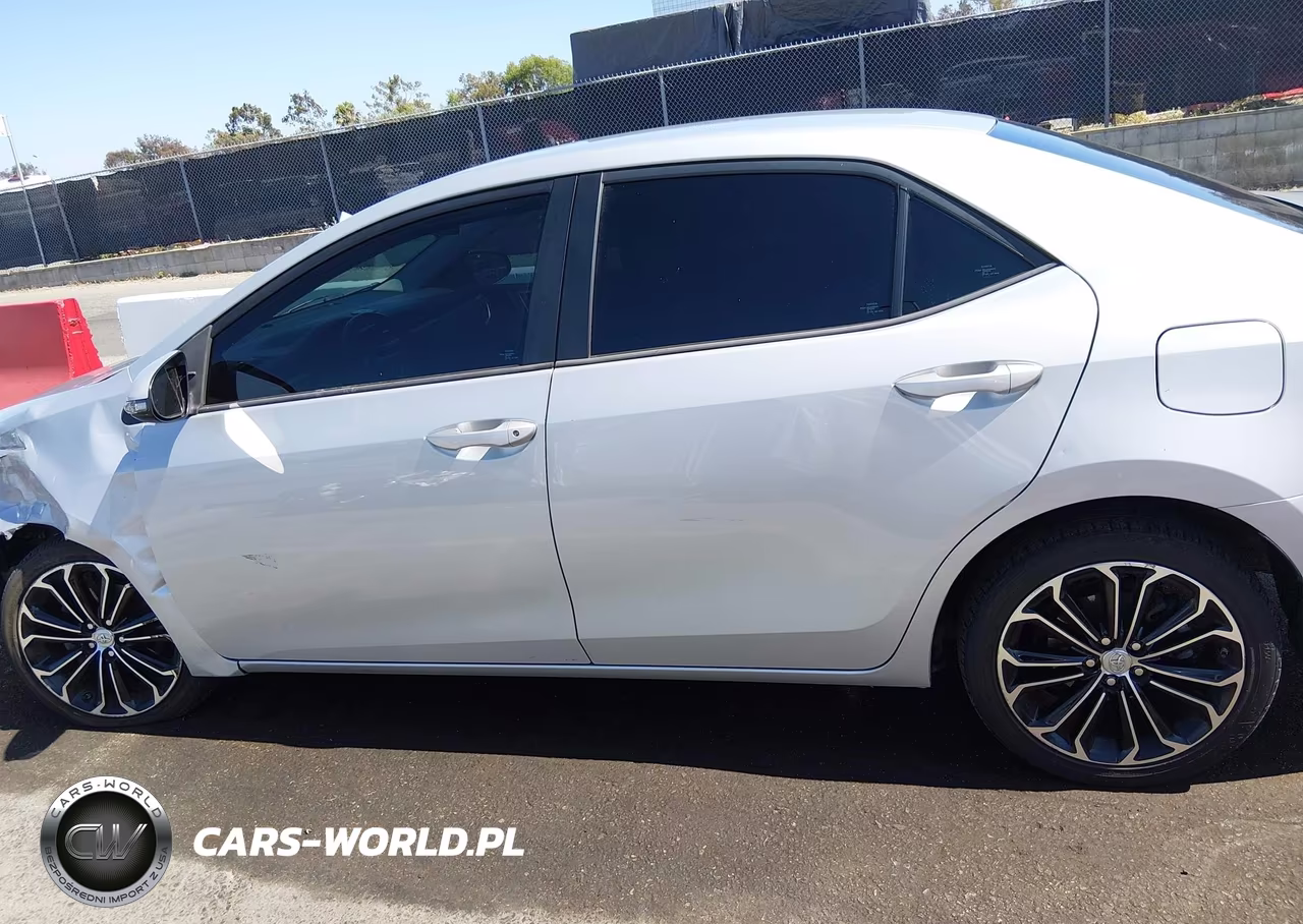 2015 Toyota Corolla S Plus VIN:2T1BURHE7FC451586 - 14