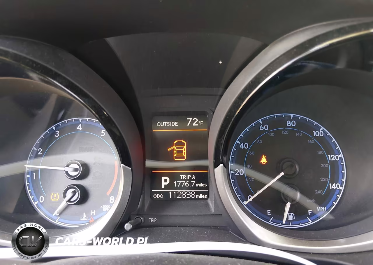 2015 Toyota Corolla S Plus VIN:2T1BURHE7FC451586 - 7