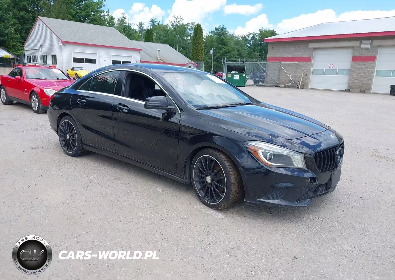 2014 Mercedes-Benz Cla 250 4Matic – zdjęcie 1 z 15