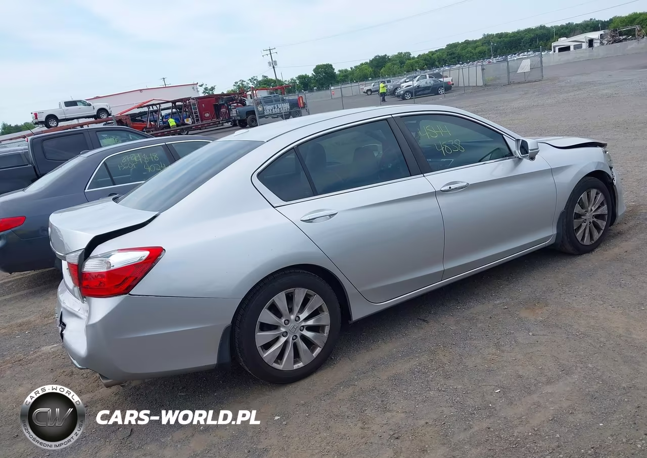 2013 Honda Accord Ex-L VIN:1HGCR2F8XDA056279 - 4