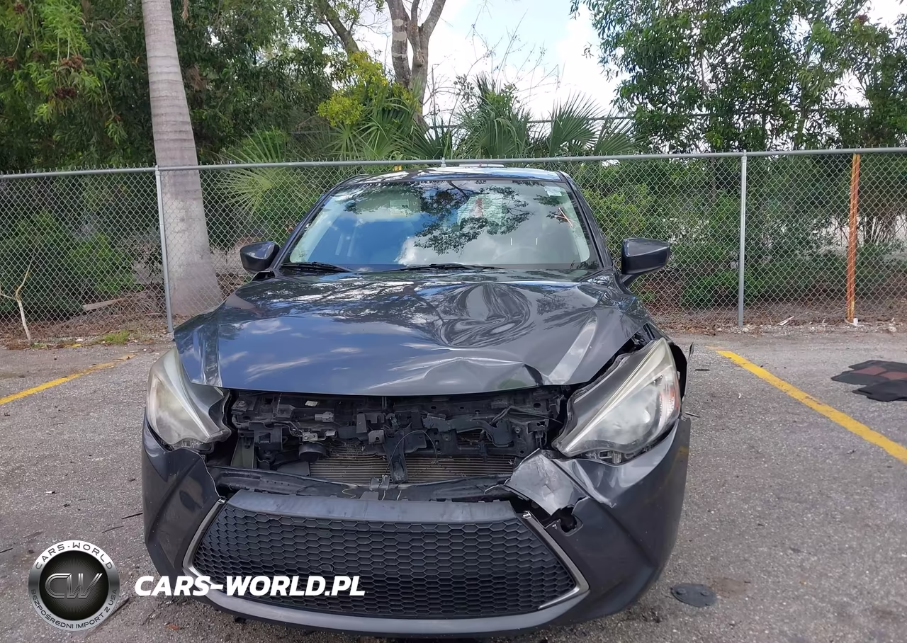 2019 Toyota Yaris L VIN:3MYDLBYVXKY516557 - 13