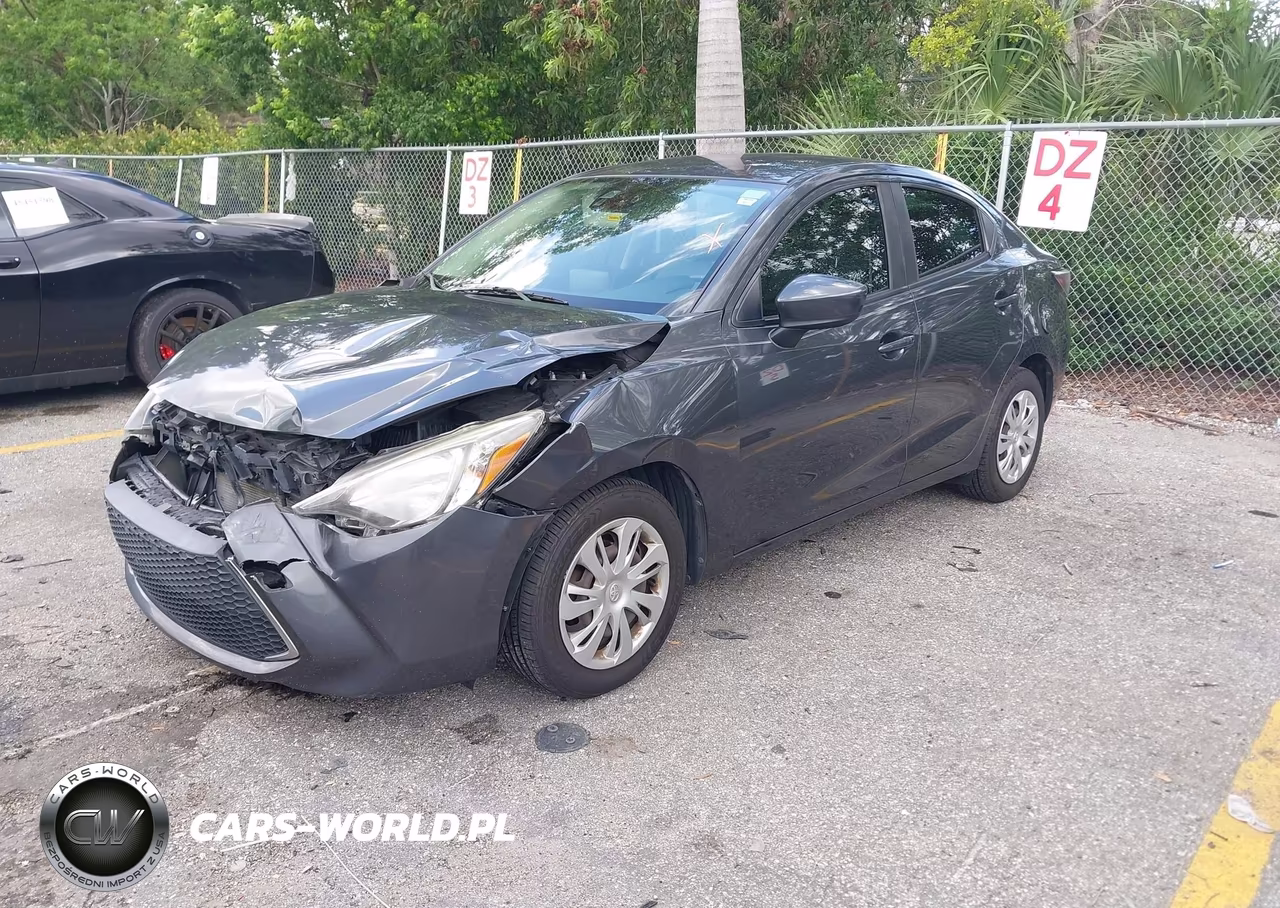 2019 Toyota Yaris L VIN:3MYDLBYVXKY516557 - 2