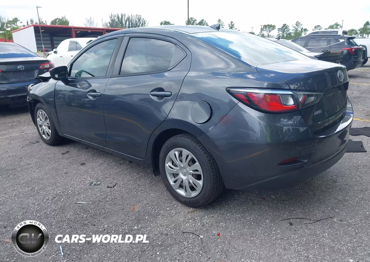 2019 Toyota Yaris L VIN:3MYDLBYVXKY516557 - 3