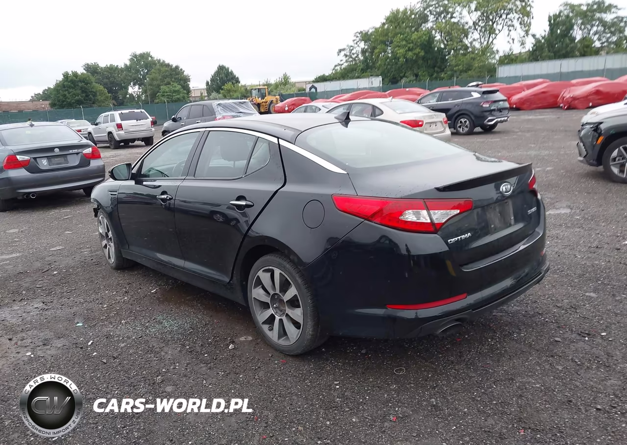 2012 Kia Optima Sx VIN:5XXGR4A60CG004888 - 3
