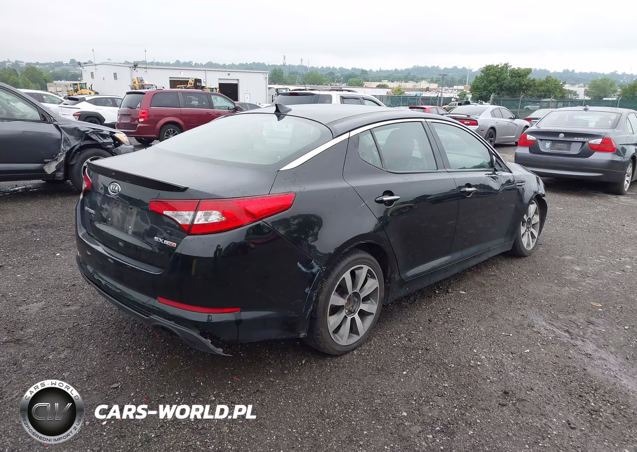 2012 Kia Optima Sx VIN:5XXGR4A60CG004888 - 4