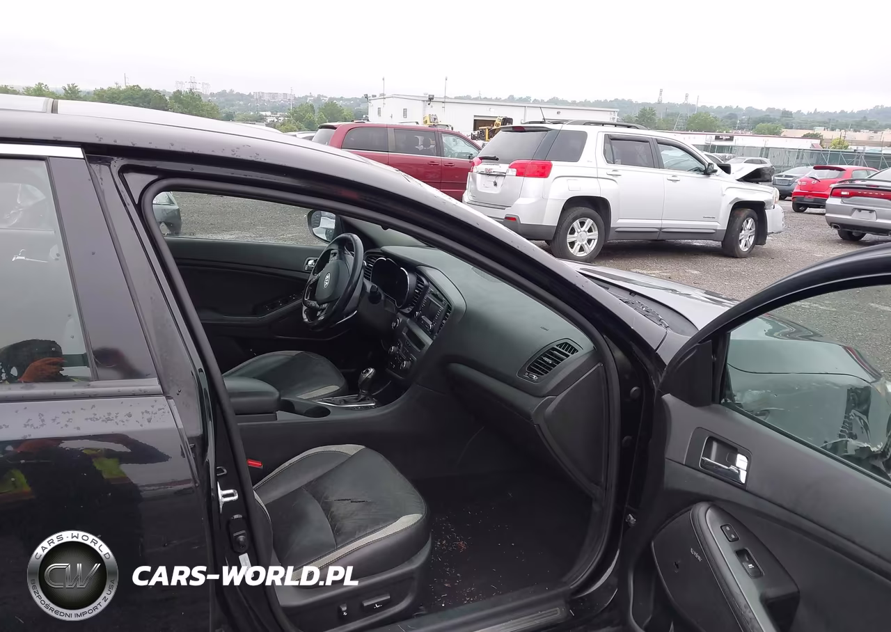 2012 Kia Optima Sx VIN:5XXGR4A60CG004888 - 5
