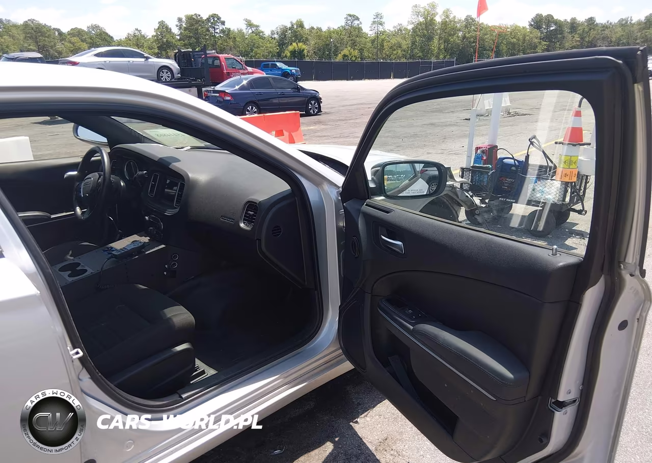 2023 Dodge Charger Police Awd VIN:2C3CDXKG4PH561994 - 5