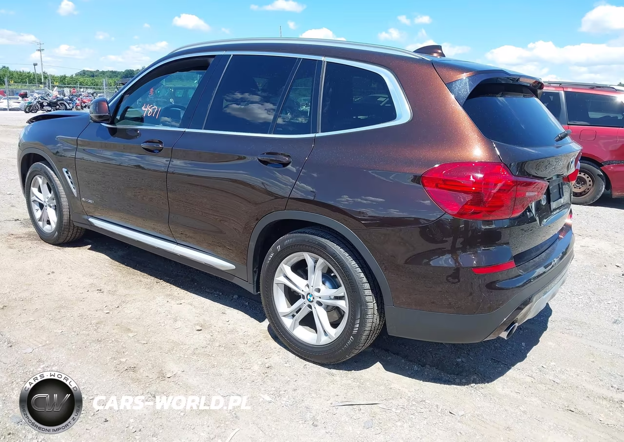 2018 BMW X3 xDrive30I VIN:5UXTR9C55JLC77825 - 3