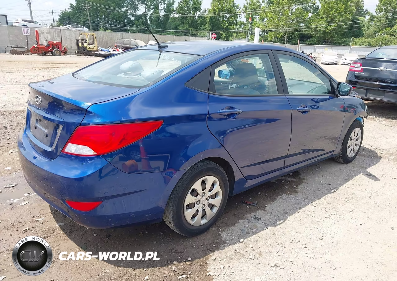 2017 Hyundai Accent Se VIN:KMHCT4AEXHU189309 - 4