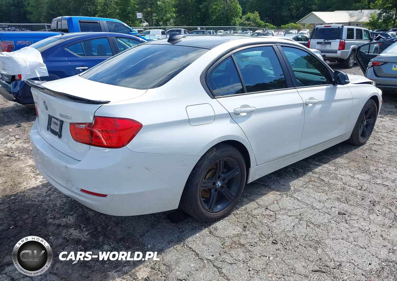 2015 BMW 320I xDrive VIN:WBA3C3G57FNT51679 - 4