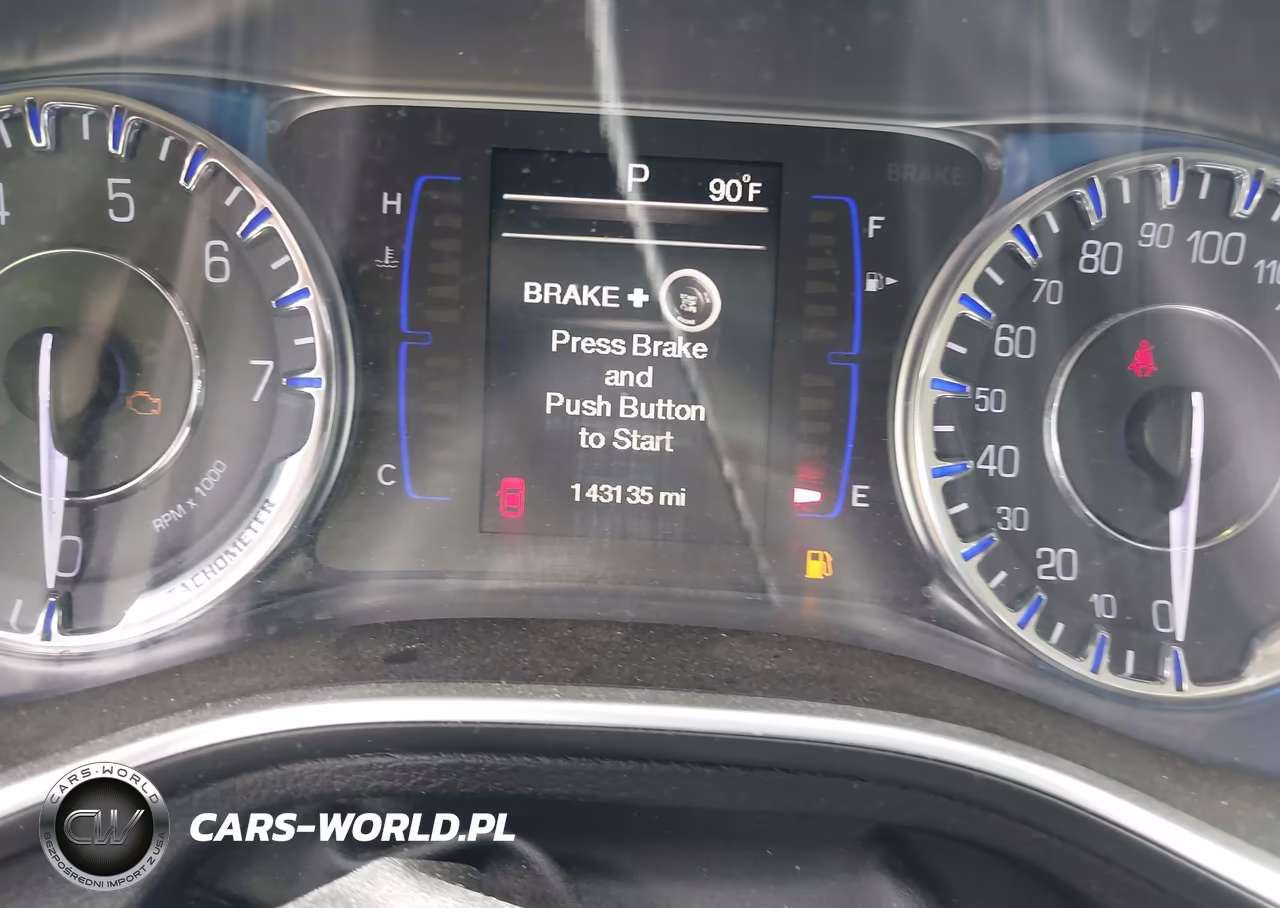 2015 Chrysler 200 Limited VIN:1C3CCCABXFN607206 - 7