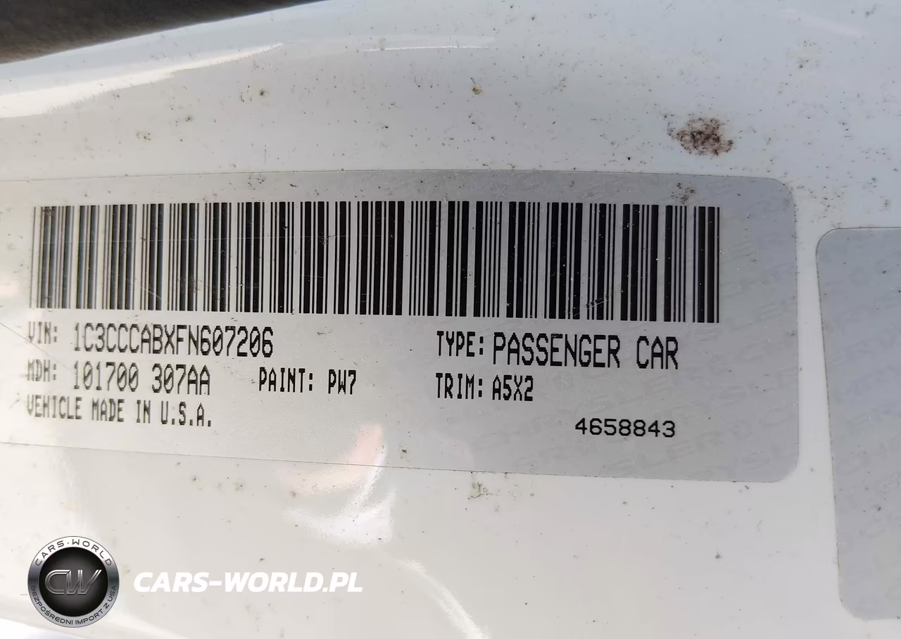 2015 Chrysler 200 Limited VIN:1C3CCCABXFN607206 - 9