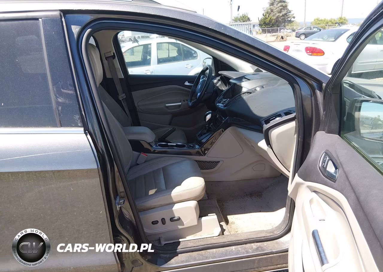 2015 Ford Escape Titanium VIN:1FMCU9J94FUB49933 - 5