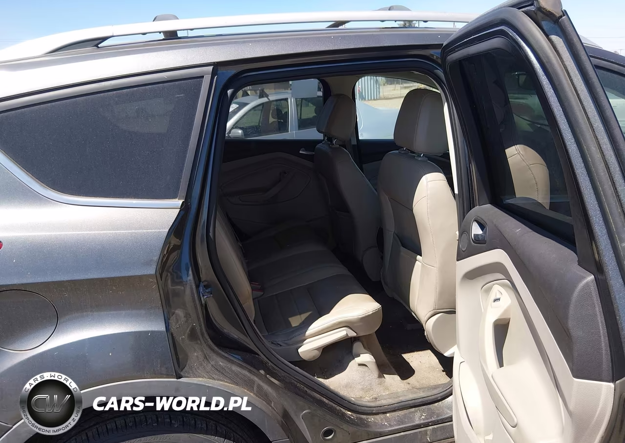 2015 Ford Escape Titanium VIN:1FMCU9J94FUB49933 - 8
