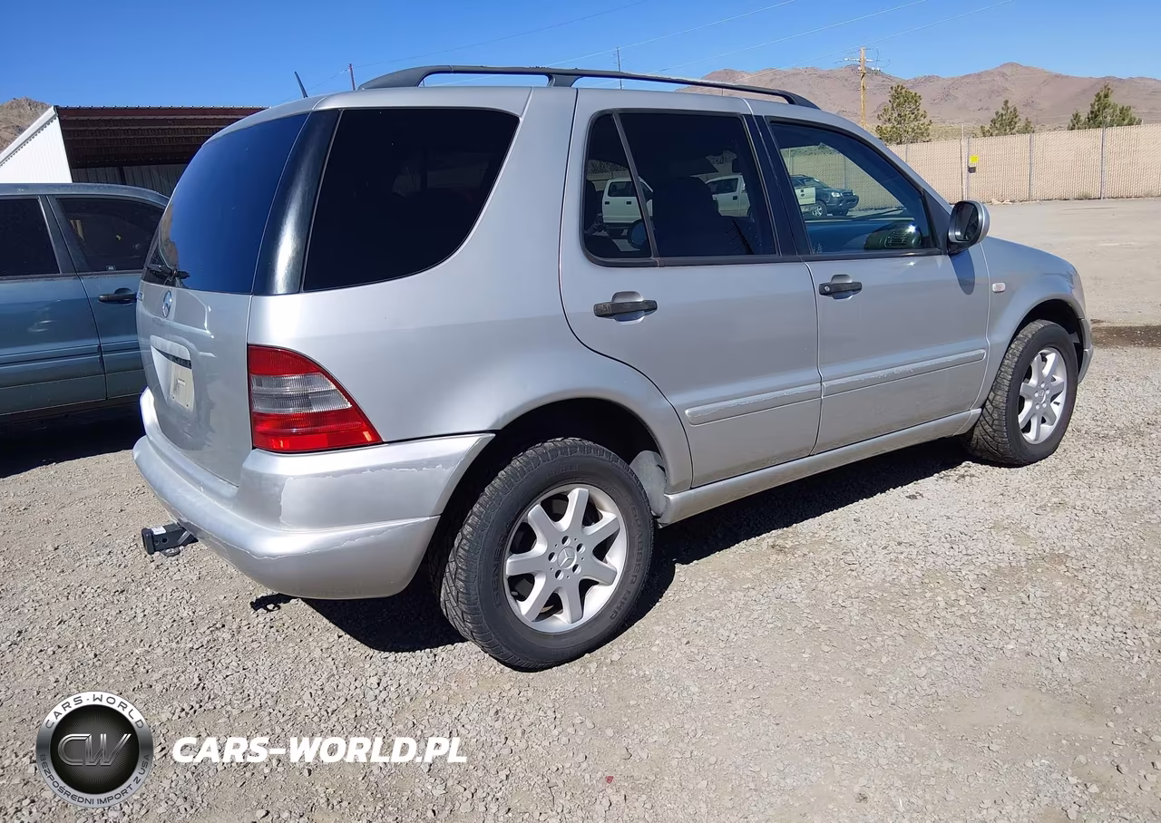 2000 Mercedes-Benz Ml 430 VIN:4JGAB72E1YA205697 - 4