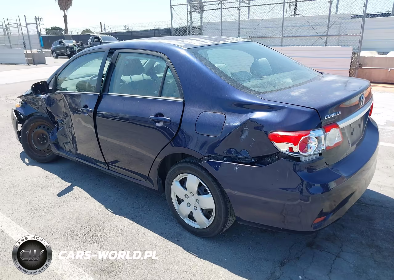 2012 Toyota Corolla Le VIN:2T1BU4EE1CC765768 - 3