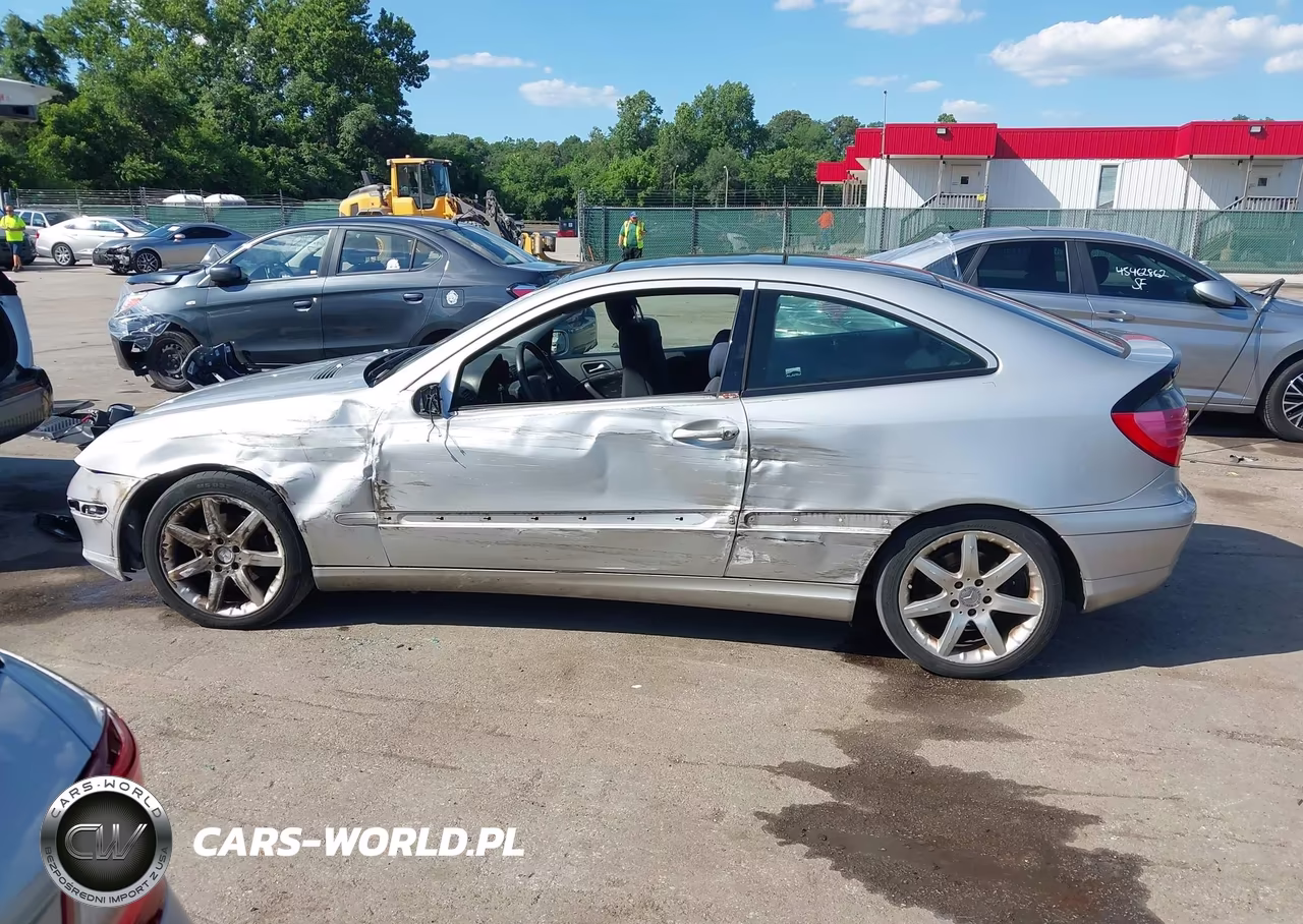 2004 Mercedes-Benz C 230 Kompressor Sport VIN:WDBRN40J84A614155 - 14