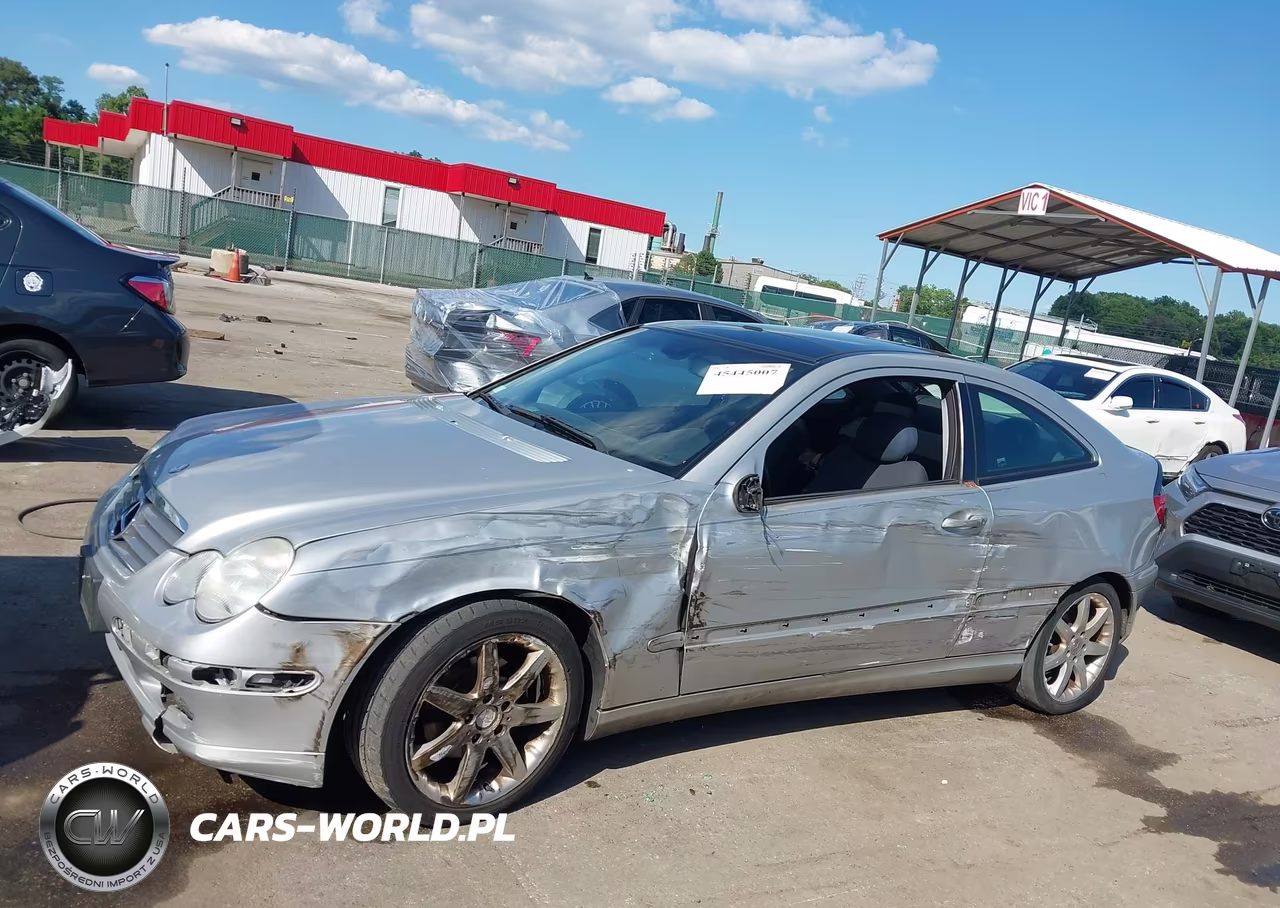 2004 Mercedes-Benz C 230 Kompressor Sport VIN:WDBRN40J84A614155 - 6