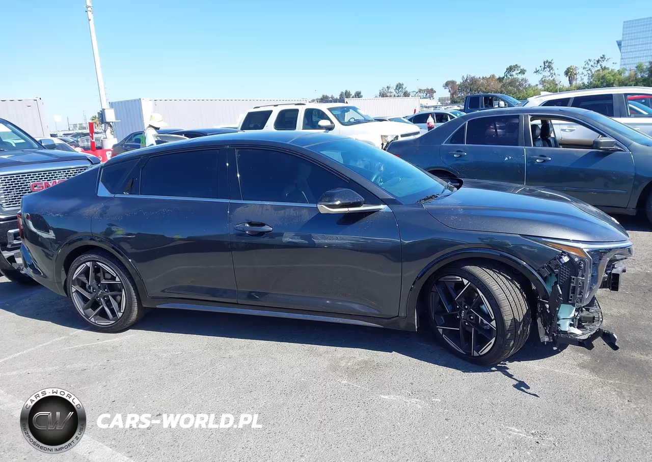 2026 Kia K4 Gt-Line VIN:3KPFW4DE0TE283887 - 14