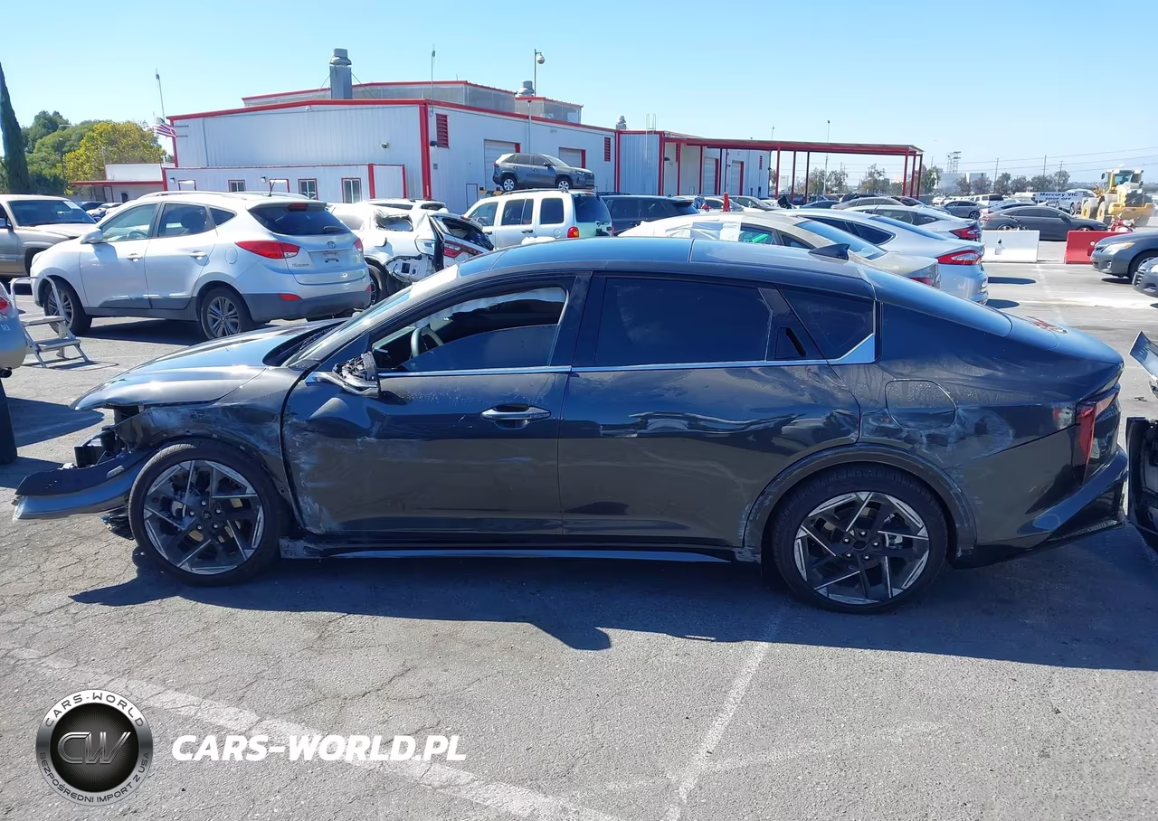2026 Kia K4 Gt-Line VIN:3KPFW4DE0TE283887 - 15
