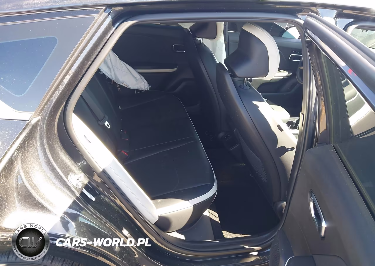 2026 Kia K4 Gt-Line VIN:3KPFW4DE0TE283887 - 8