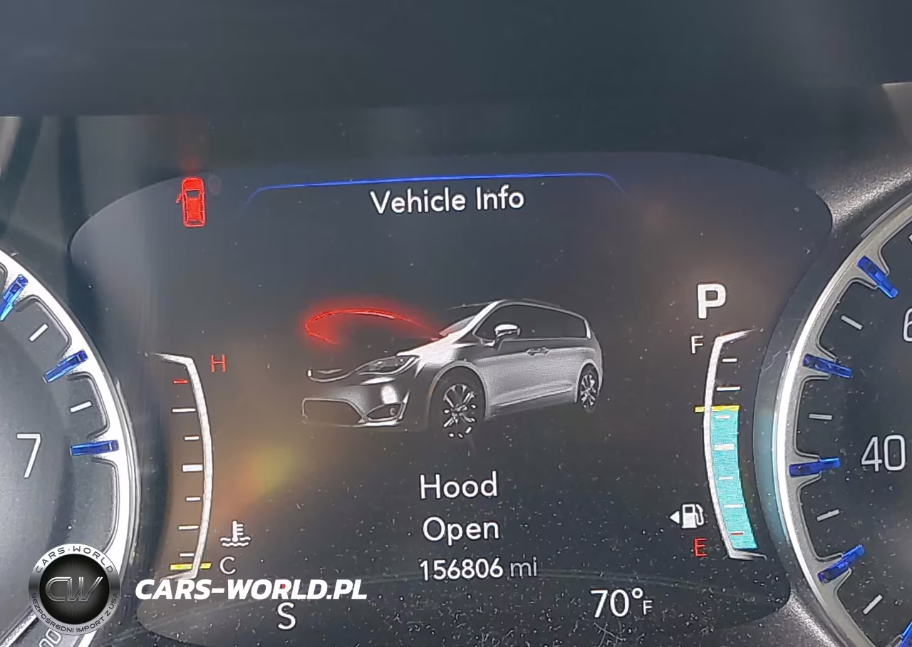 2017 Chrysler Pacifica Touring-L Plus VIN:2C4RC1EG1HR577311 - 15
