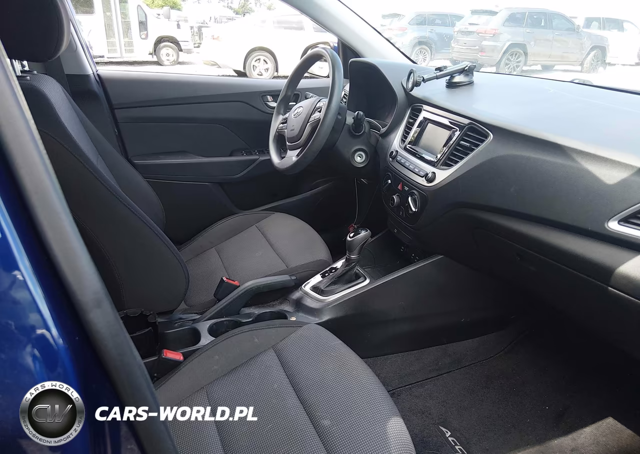 2019 Hyundai Accent Se VIN:3KPC24A36KE071267 - 5