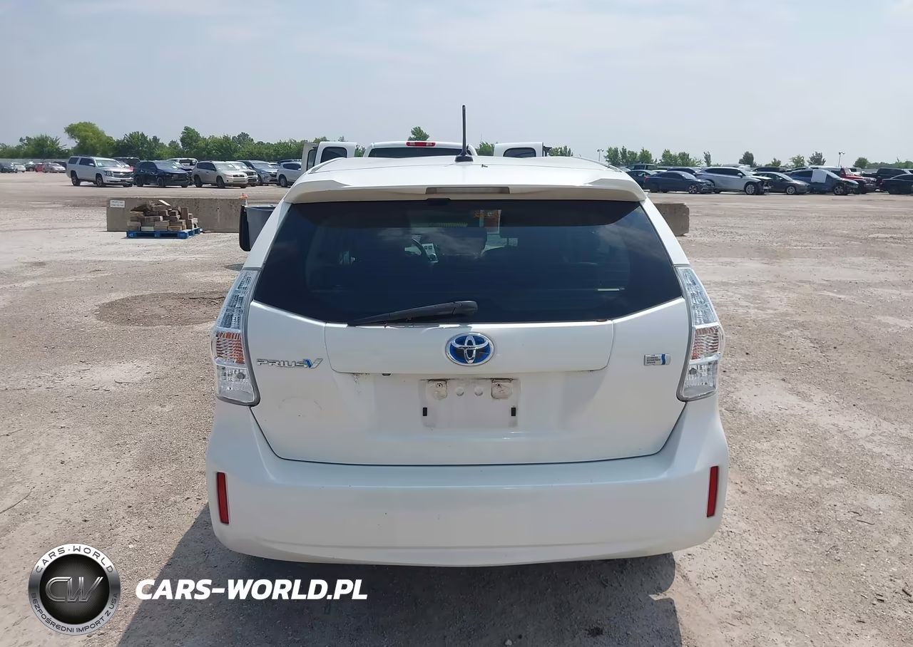 2014 Toyota Prius V Five VIN:JTDZN3EU3E3327830 - 16