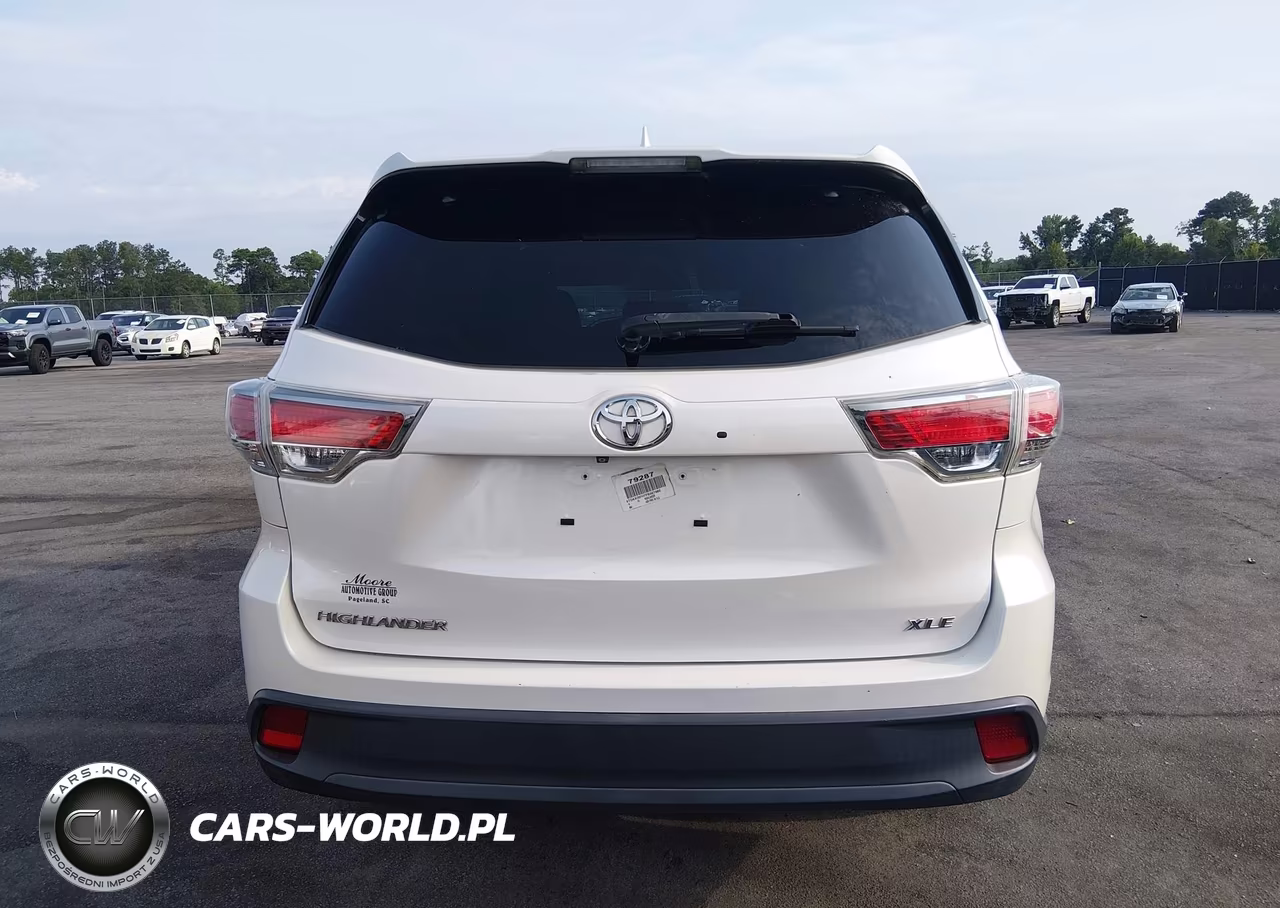 2015 Toyota Highlander Xle V6 VIN:5TDKKRFH7FS057662 - 17