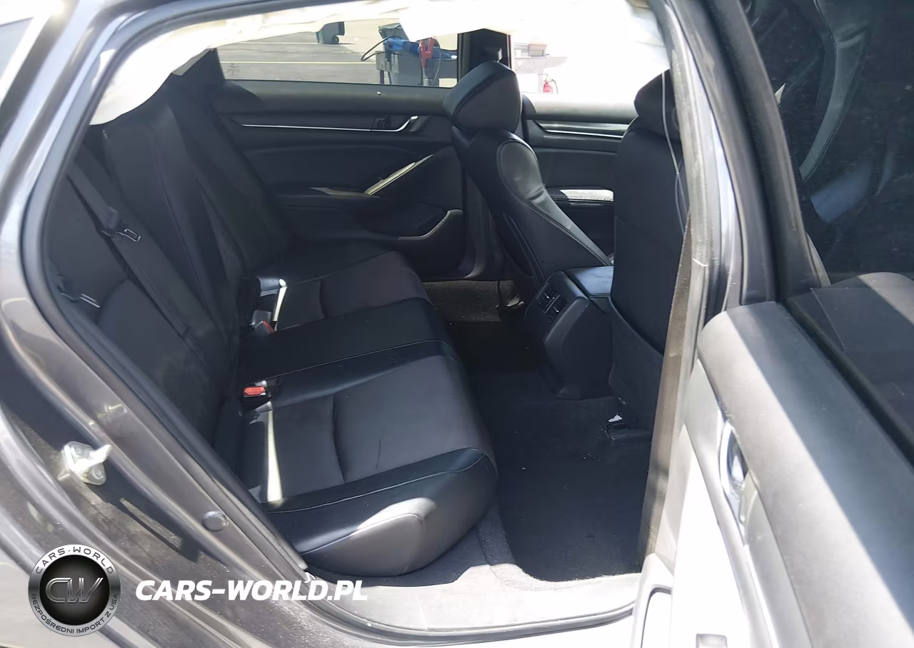 2018 Honda Accord Sport 2.0T VIN:1HGCV2F36JA052841 - 8