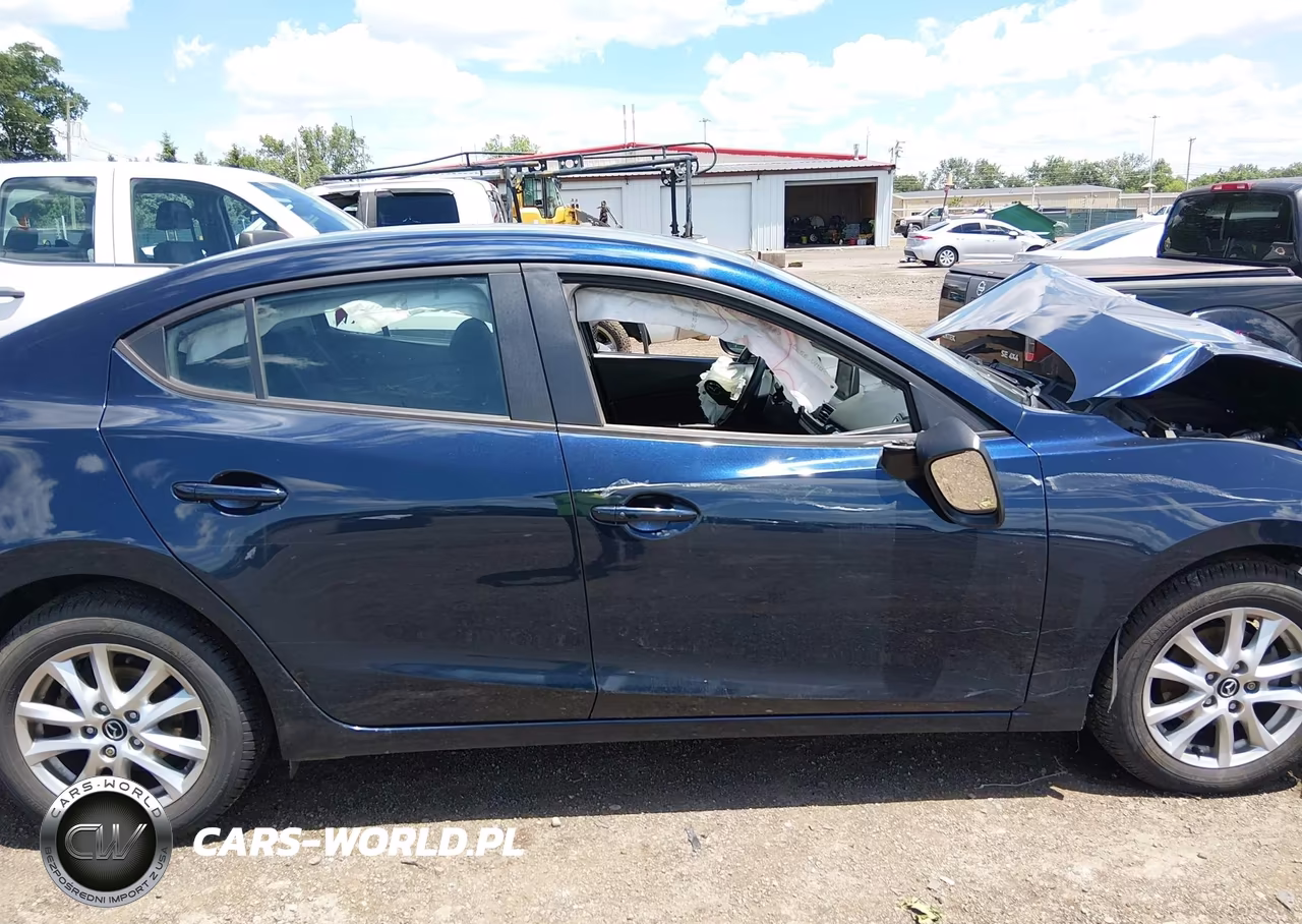 2015 Mazda Mazda3 I Touring VIN:3MZBM1V74FM229499 - 13