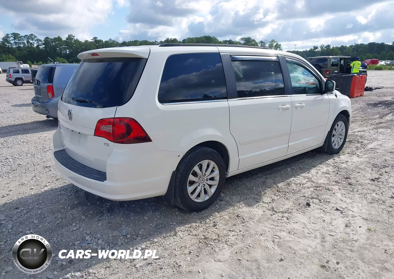 2012 Volkswagen Routan Se VIN:2C4RVABG8CR202538 - 4