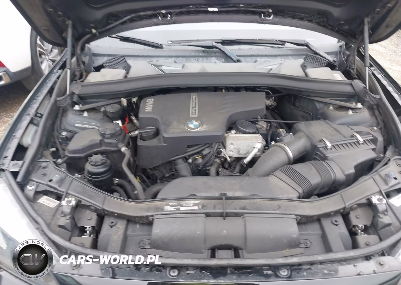 2014 BMW X1 xDrive28I VIN:WBAVL1C53EVR93706 - 10