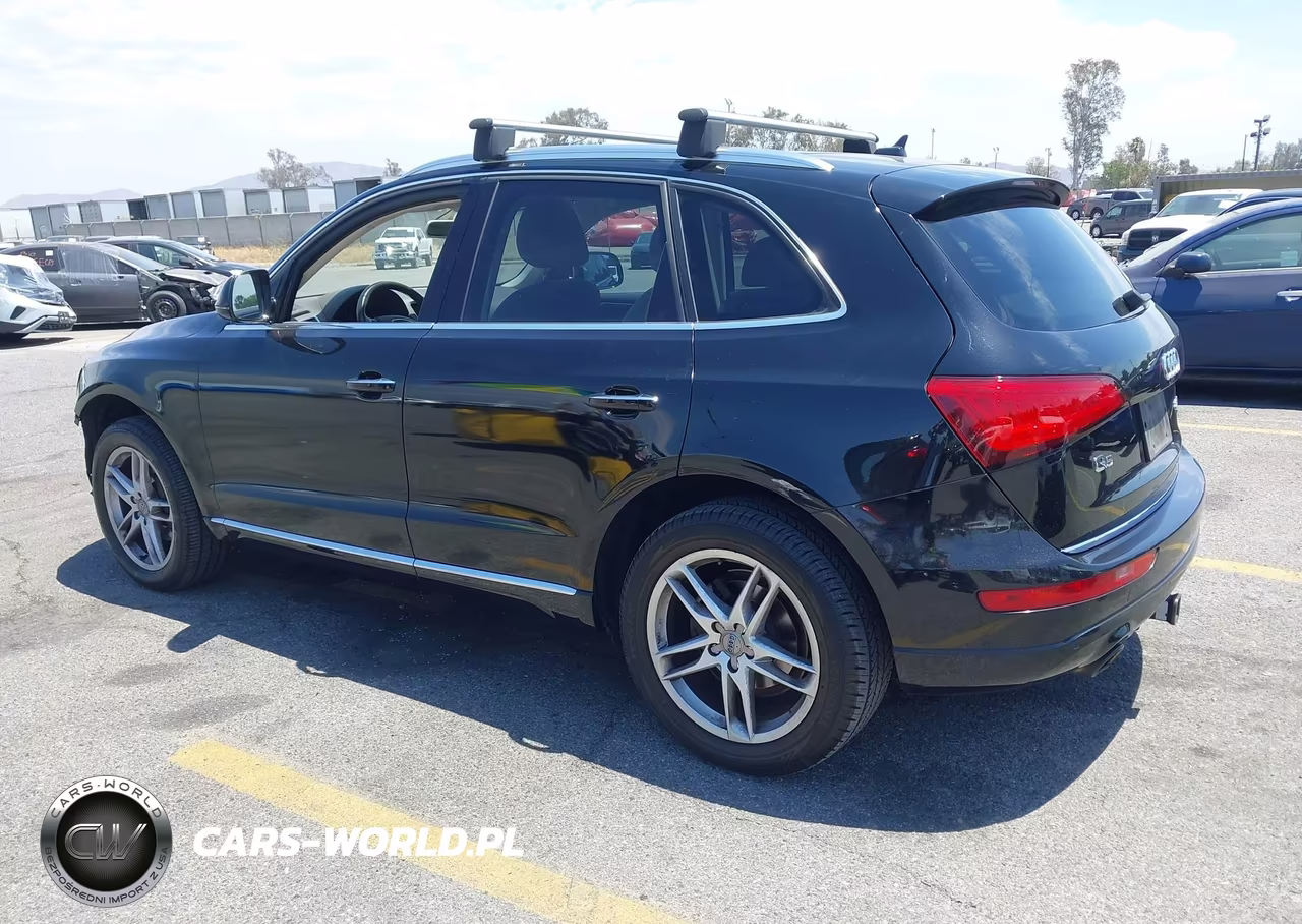 2017 Audi Q5 2.0T Premium VIN:WA1C2AFP8HA070024 - 3