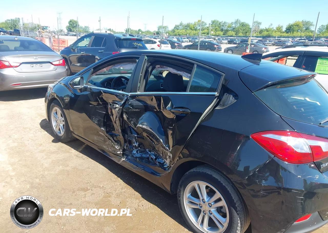 2018 Chevrolet Cruze Lt Auto VIN:3G1BE6SMXJS630611 - 6