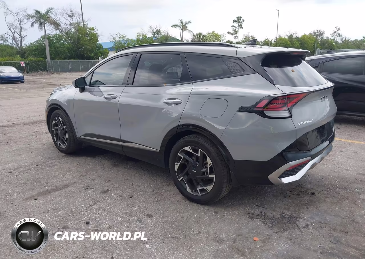 2025 Kia Sportage Sx-Prestige VIN:5XYK53DF3SG260030 - 3