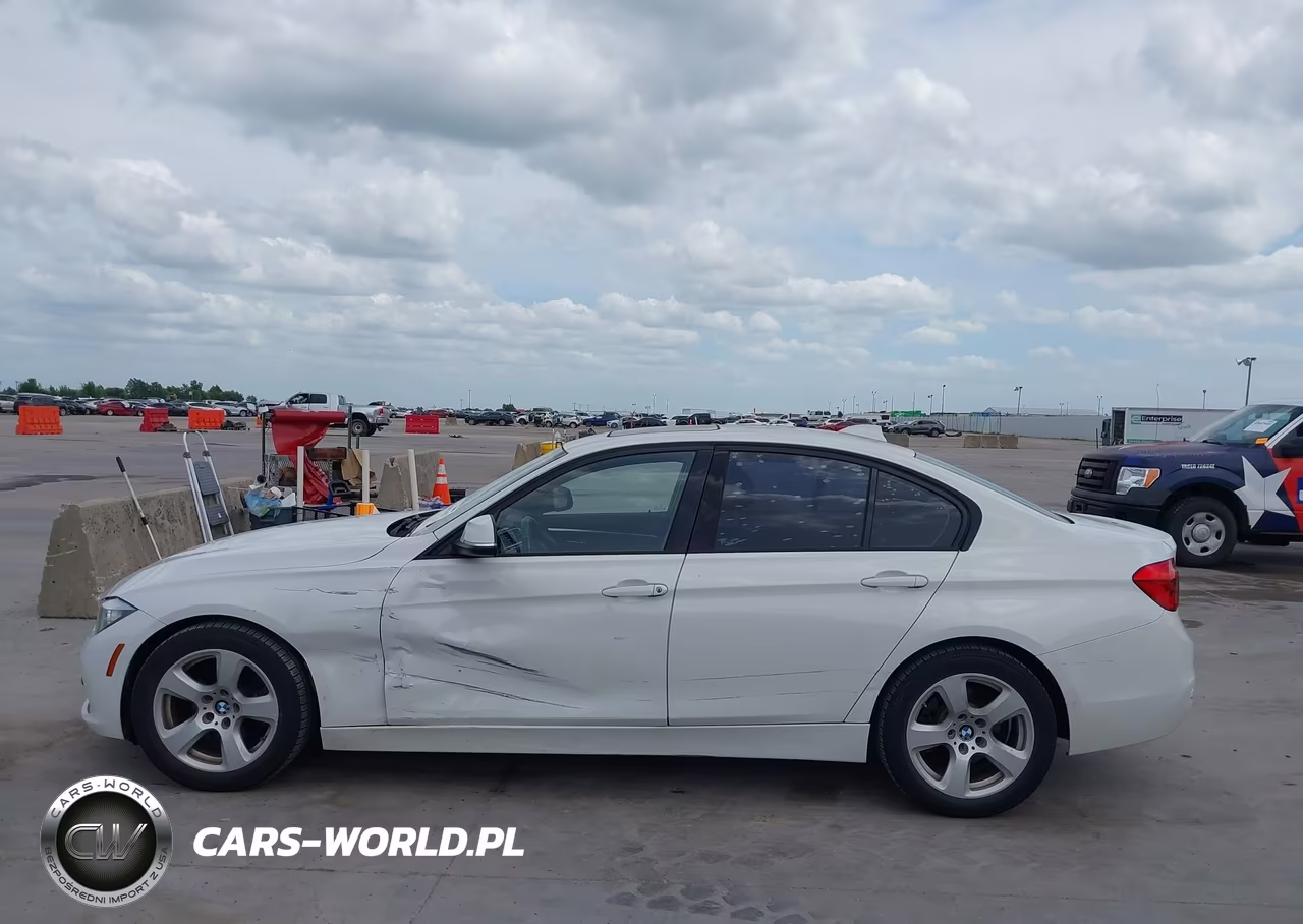 2016 BMW 328I VIN:WBA8E9G54GNT88337 - 14