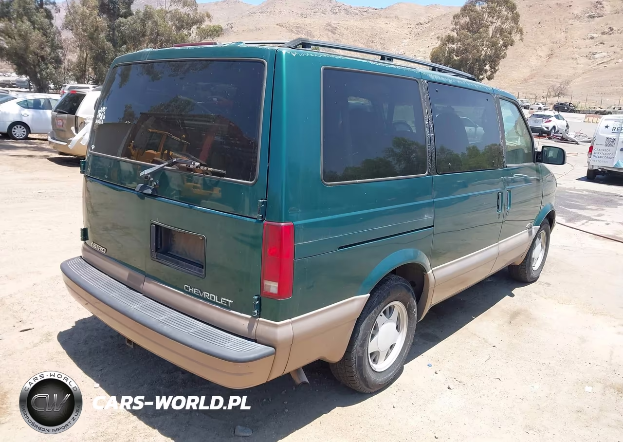 2000 Chevrolet Astro VIN:1GNDM19W3YB137878 - 4