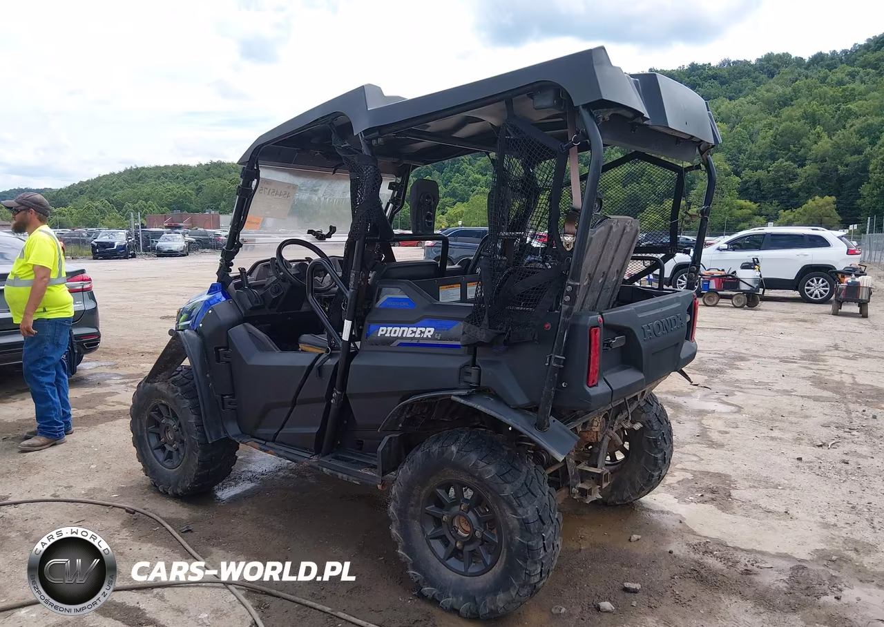 2019 Honda Sxs700 M4 VIN:1HFVE0271K4501336 - 3