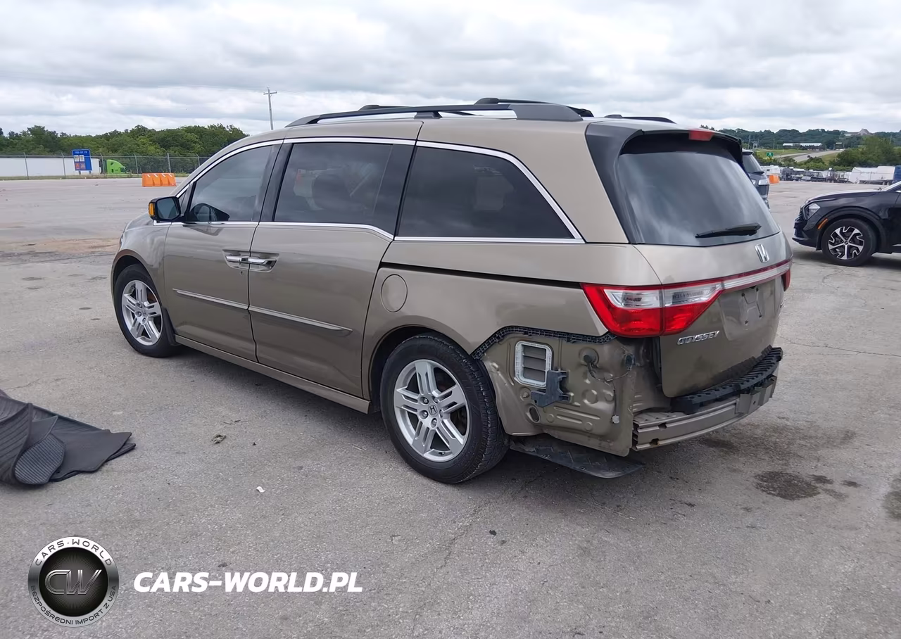 2012 Honda Odyssey Touring-Touring Elite VIN:5FNRL5H92CB004507 - 3