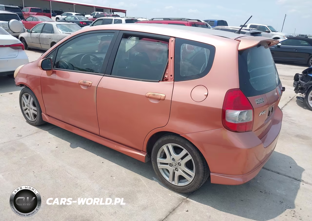 2008 Honda Fit Sport VIN:JHMGD38648S015502 - 3