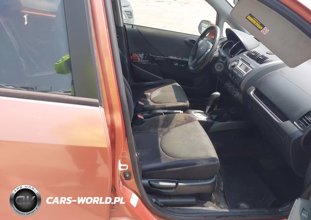 2008 Honda Fit Sport VIN:JHMGD38648S015502 - 5